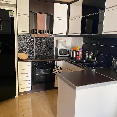 Sunny Apartment