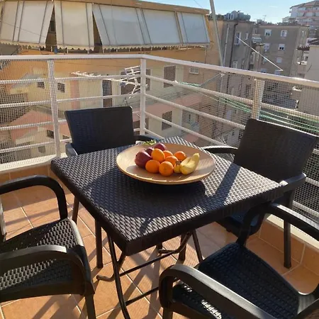 Sunny Sarandë