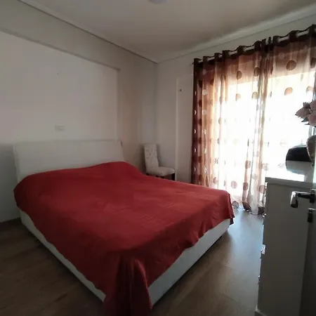 Sunny Apartment Sarande