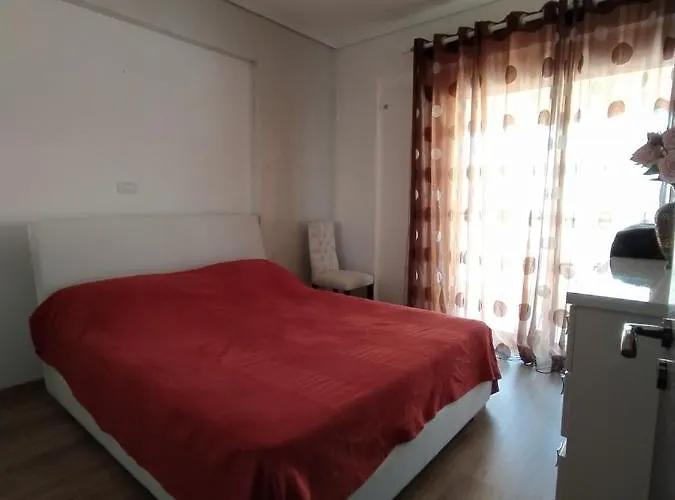 Sunny Apartament Saranda